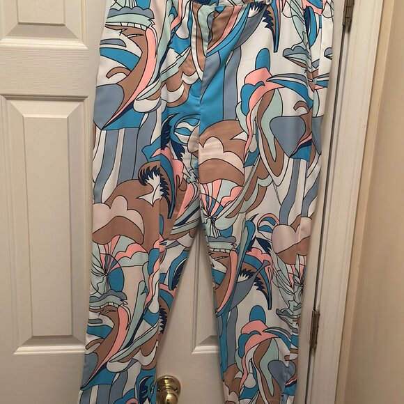 Abstract Multicolor Blazer & Pants Set - Picture 6 of 10